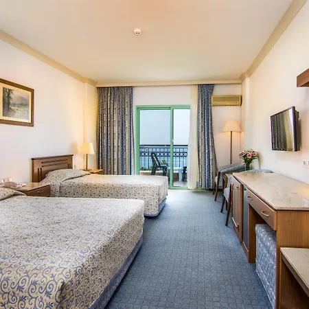 La Delta Alara Hotell Okurcalar